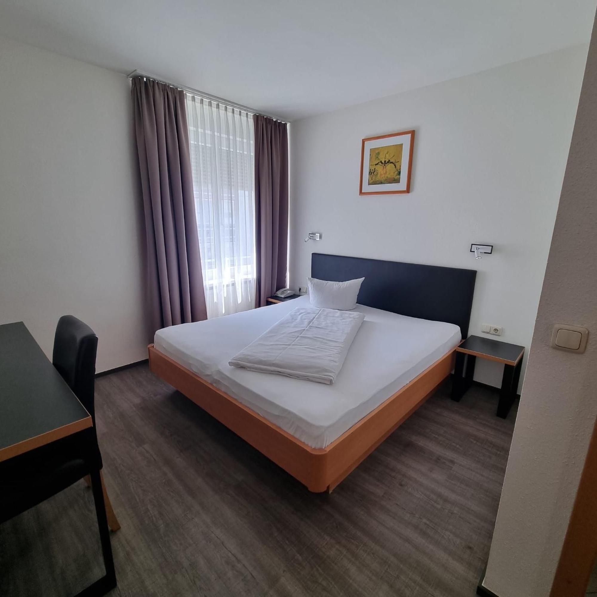 Hotel Central Брегенц Экстерьер фото