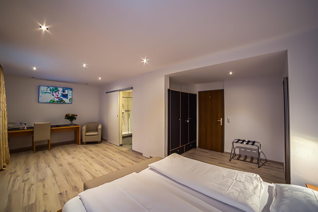Hotel Central Брегенц Экстерьер фото